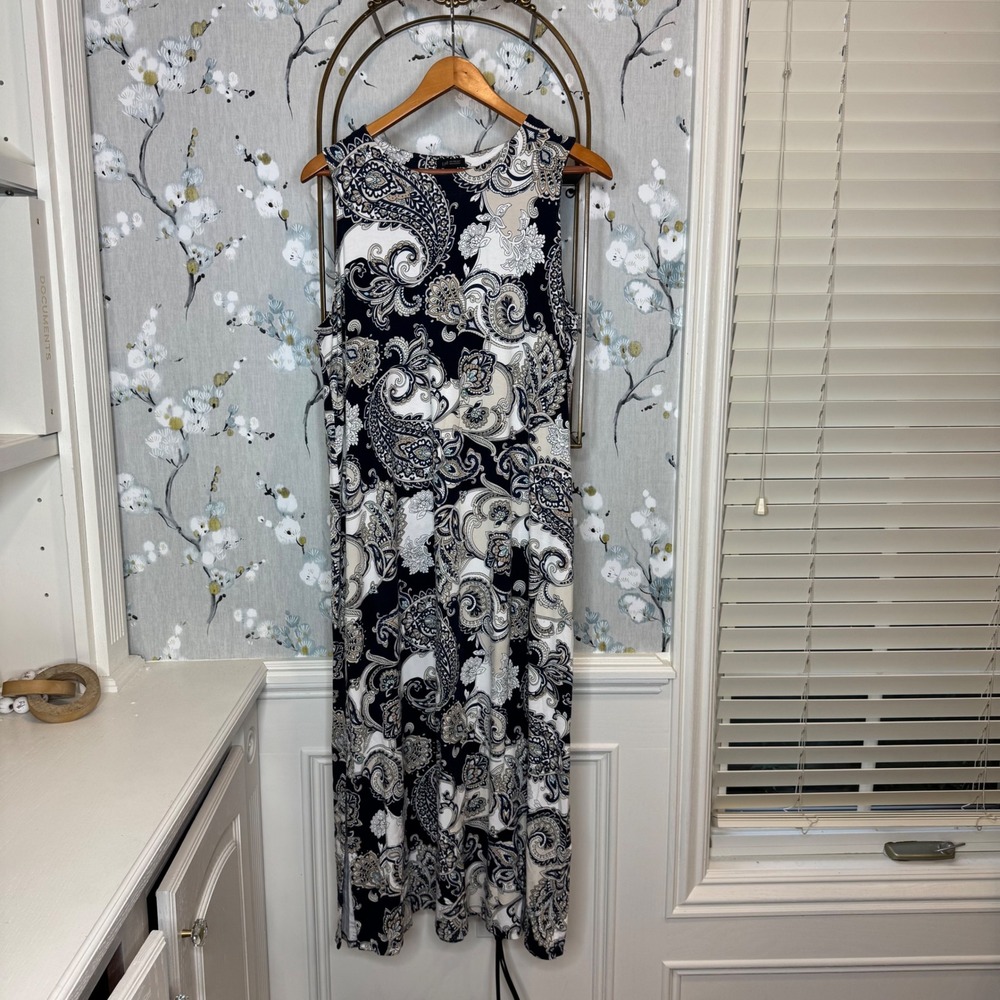 J. Jill Wearever Navy Paisley Sleeveless Maxi Dress Large Wrinkle Resistant Knit